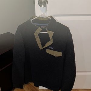 Men’s Patagonia medium sweater thicker